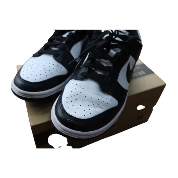 Nike Dunk Low White Black Women's Sneakers 9 - Picture 7 of 10